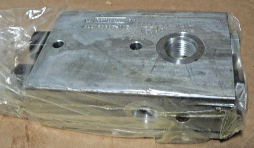 GENUINE JI CASE CNH SAFETY RELIEF VALVE S514899