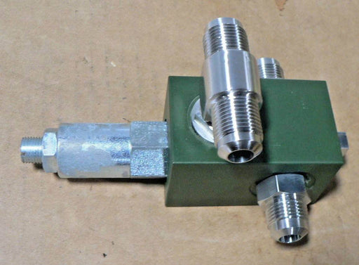 M1089A1P2 WRECKER SAFETY RELIEF VALVE NPT ALL ENDS TACOM 12412351