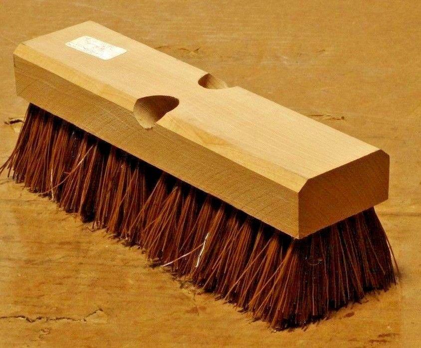 Deck Scrub Brush 9.750 L x 2.750 W 2 BRISTLES FIBER,PALMYRA OR POLYPROPYLENE