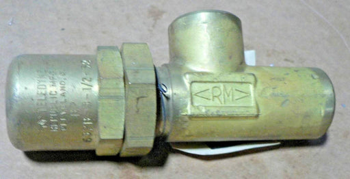 ELLIS & WATTS RELIEF VALVE 22D3-107 637B-3-1/2-52