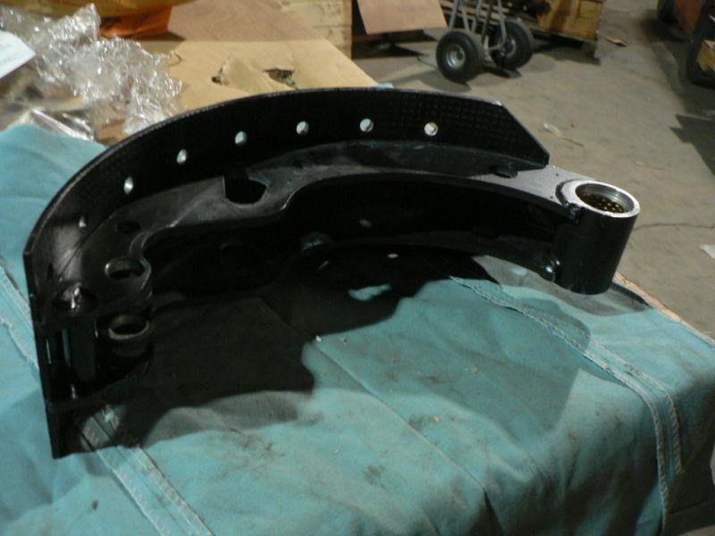 DAIMLER CHRYSLER BRAKE SHOE 3814203120 NO LINING