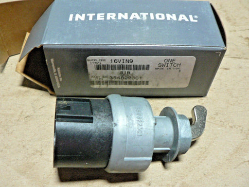 MRAP NAVISTAR SWITCH LOCK 3548223C1