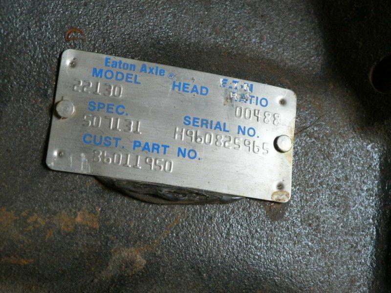 EATON DIFFERENTIAL MODEL 22130 RATIO 00488 NEW (NOS) casting A107494