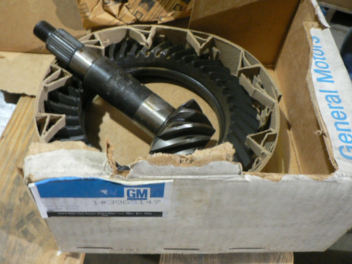 CUCV BLAZER GM OEM RING GEAR AND PINION 3965147 4.56 Dana 60 ORIGINAL