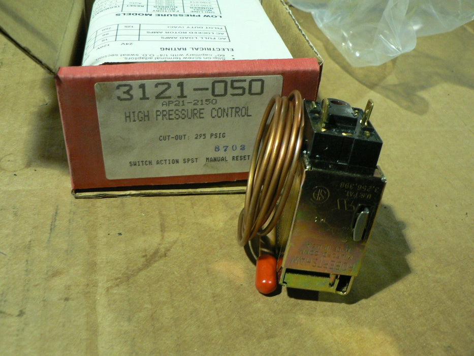 ROBERT SHAW HIGH PRESSURE SWITCH 3121-050 CUT OUT 295 PSIG MANUAL RESET