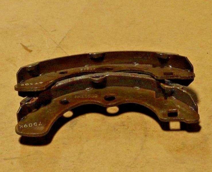 KAWASAKI  (SET) BRAKE SHOE 41048-1056