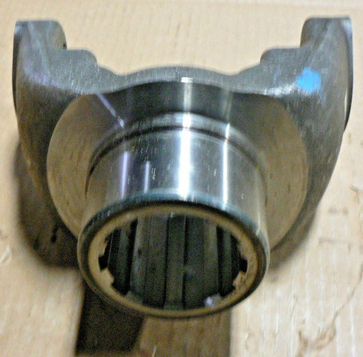 DANA 1810 YOKE 6.5-4-2561 COMPATIBLE SPI-5-281X,SPI-5-676X