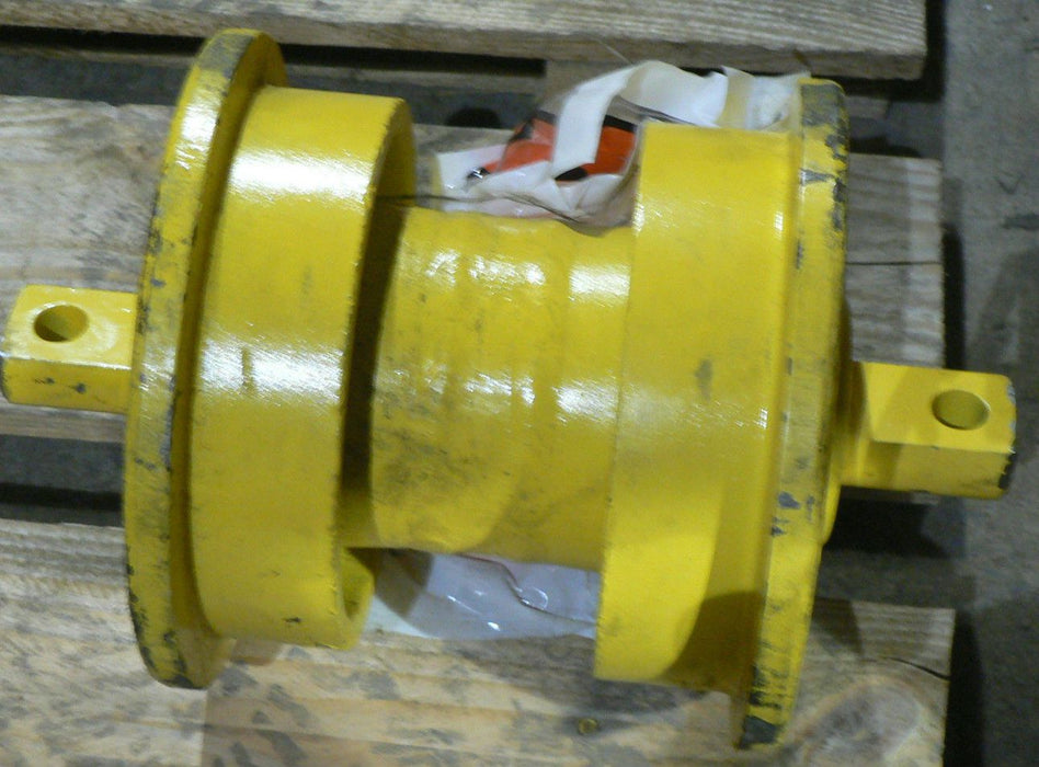 CLEVELAND TRENCHER TRACK ROLLER  C9360