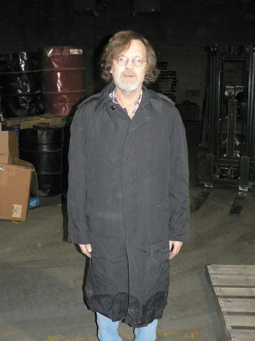 MENS MILITARY ISSUE TRENCH COATS NEW BUT WAREHOUSE DIRTY 44XS