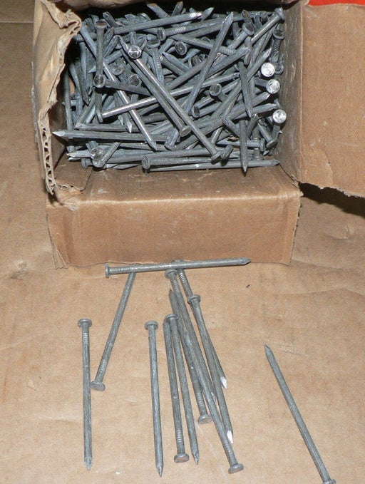 COMMON NAILS 5# BOX 16D X 3-1/2