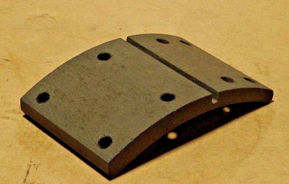 IHC F-5070 BRAKE LINING 258273C94 (2 PER PURCHASE)