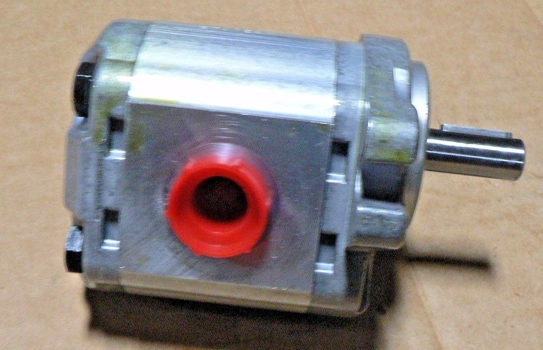 HONOR GEAR PUMP 1P SERIES GLOBE TRAILER LOW BOY 1AG2UO4R