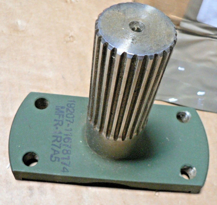 M113 YOKE 11678174