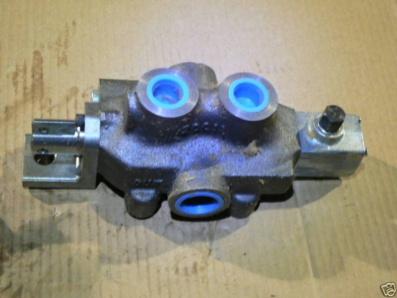 STEERING VALVE SELECTOR ENTWISTLE FORKLIFT MODEL 8909 &