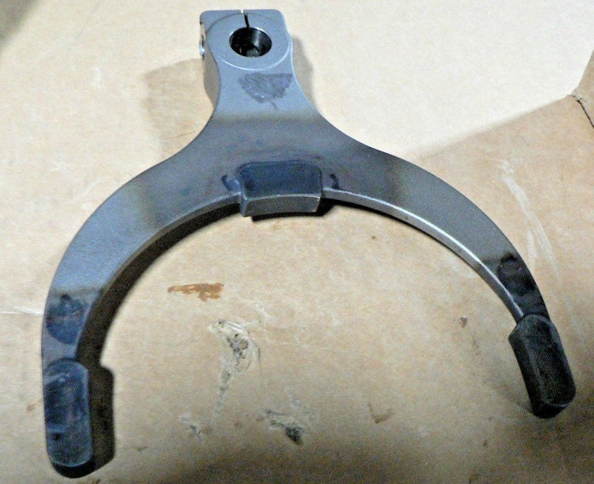 OSHKOSH MKR18  SHIFTER FORK 3535339