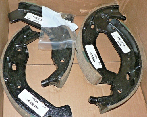 JI CASE M4K FORKLIFT  BRAKE SHOE KIT D88750