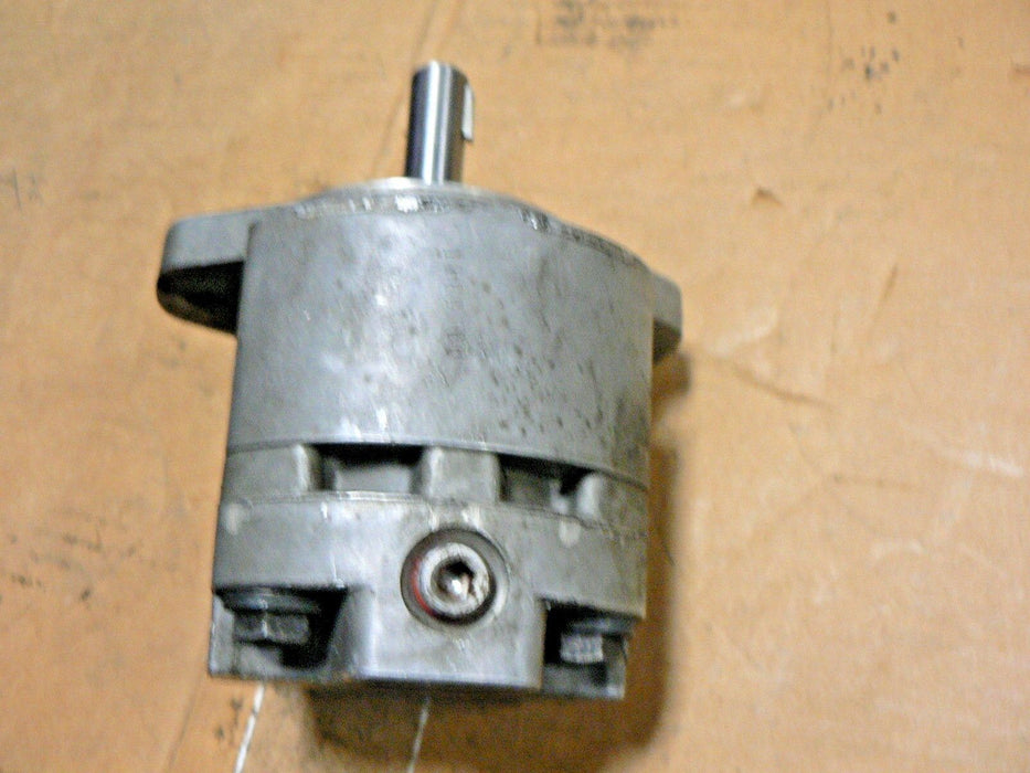 REXROTH HYDRAULIC MOTOR M15S9AH73B (NOS)