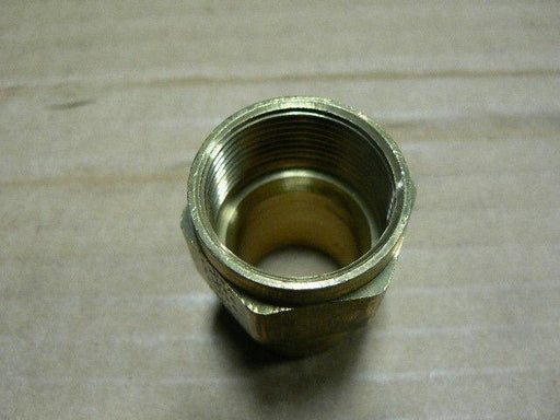 CM COPPER TUBE COUPLING J246 RH 18 THREAD 1 FOR .750 TUBE