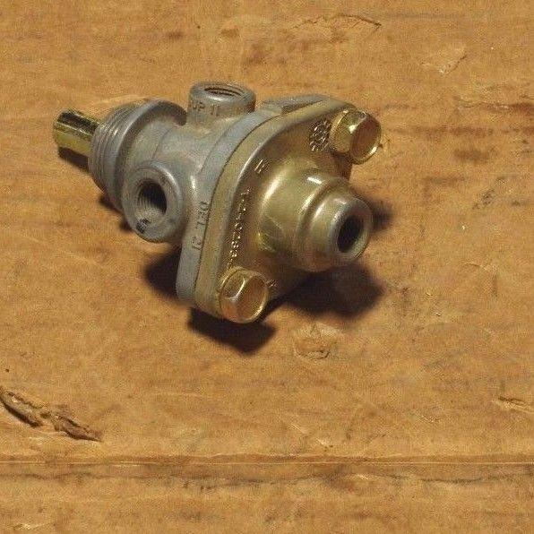 BENDIX 276569N BRAKE VALVE PP-1 DASH MOUNT CONTROL VALVE T293507 276569N