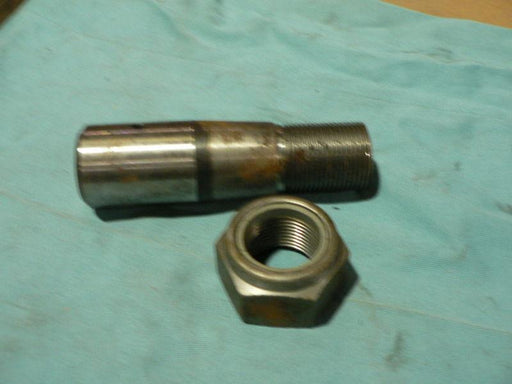 CASE W11B TRUNNION PIVOT L116350 219-36 131-62