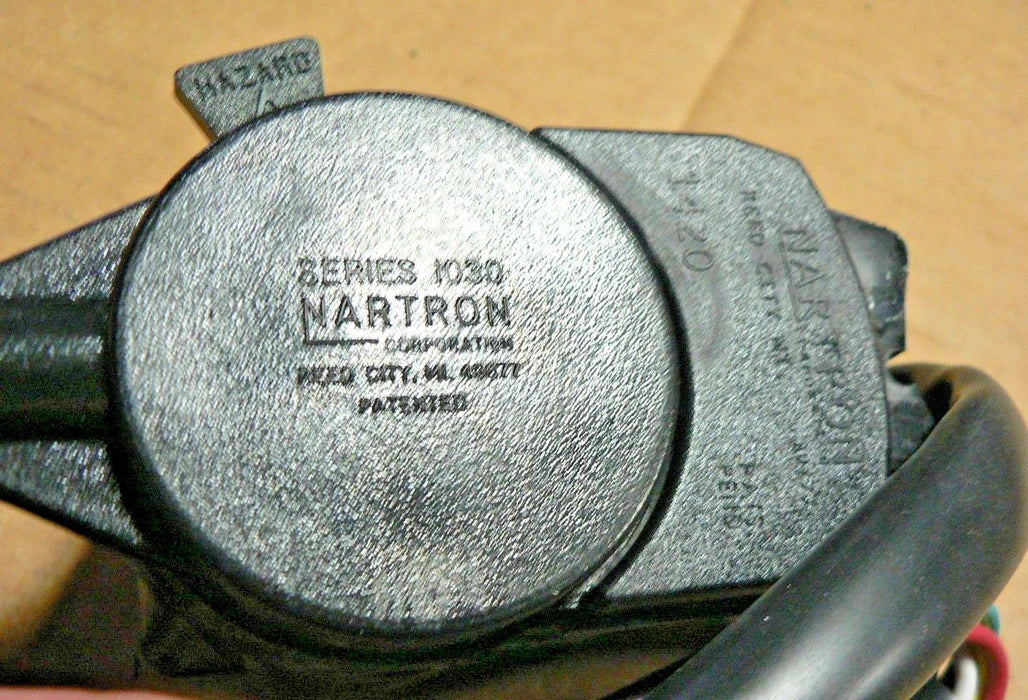 DIRECTIONAL LIGHT SIGNAL CONTROL NARTRON 1030-6-1420 SERIES 1030 24V