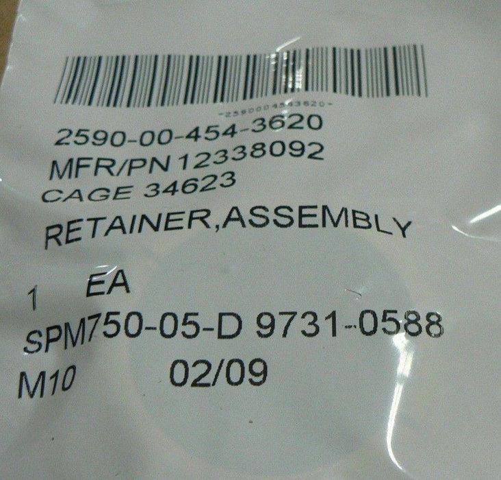 AM General 12338092 Heater Harness Retainer 809223 NSN 2590-00-454-3620